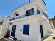Kalo Chorio bei Agios Nikolaos MIT VIDEO! Kreta, Kalo Chorio: 2-Apartment-Anwesen mit geräumiger Dachterrasse zu verkaufen Haus kaufen